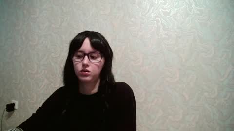 Snapshot of amomira chatting on 06.20.26 Amomira online show from 06.20.26