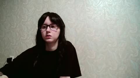 Amomira honeyx online show from 11.13.25