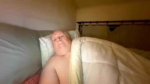 amor196112 online show from 11.09.25