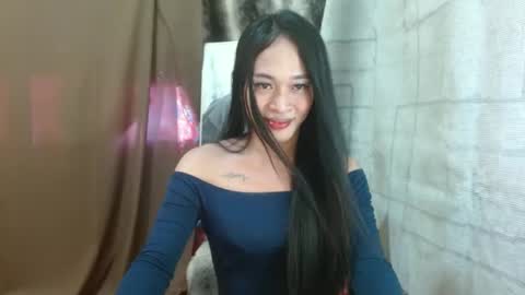 Snapshot of amor_power27 chatting on 03.10.25 amor_power27 online show from 03.10.25