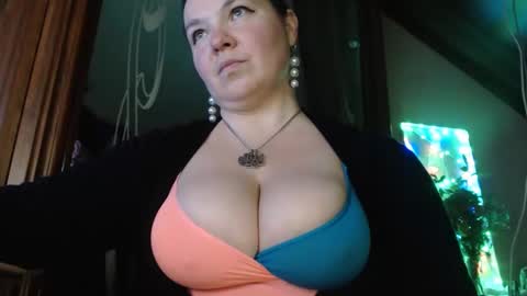 amorelara online show from 12.08.24