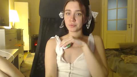 Snapshot of amoremeoww chatting on 01.20.25 miss unforgettable online show from 01.20.25