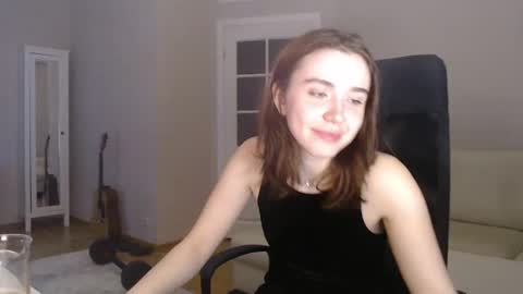 Snapshot of amoremeoww chatting on 03.03.25 miss unforgettable online show from 03.03.25