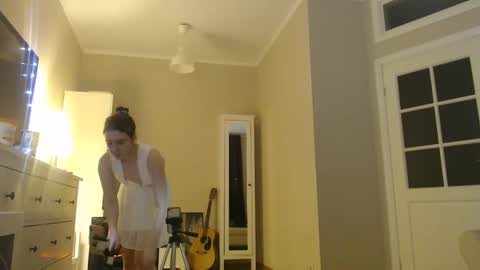 Snapshot of amoremeoww chatting on 03.06.25 miss unforgettable online show from 03.06.25