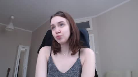 Snapshot of amoremeoww chatting on 03.10.25 miss unforgettable online show from 03.10.25