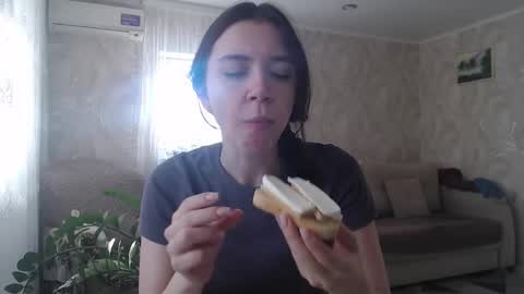 miss unforgettable online show from 11.04.25