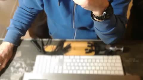 amslave4f online show from 04.14.26