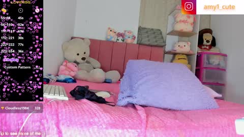 Snapshot of amy1cute chatting on 12.19.24 Amy online show from 12.19.24