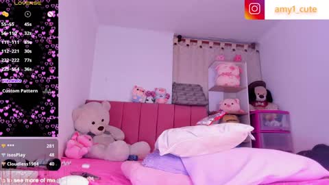 Snapshot of amy1cute chatting on 12.23.24 Amy online show from 12.23.24