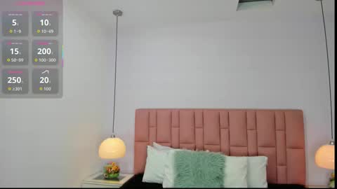 Aleja   online show from 12.17.25