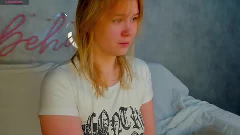 Snapshot of amy_kimberlly chatting on 09.18.25 Amy online show from 09.18.25