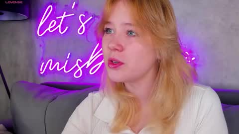 Snapshot of amy_kimberlly chatting on 09.26.25 Amy online show from 09.26.25