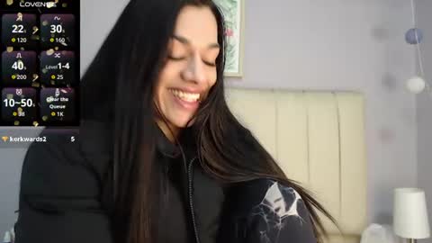 Snapshot of amy_le chatting on 06.19.26 Amy online show from 06.19.26