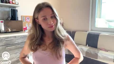 amy_meoww online show from 09.25.25