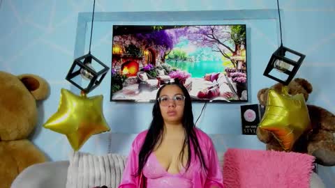 Emy Noa  online show from 03.08.26