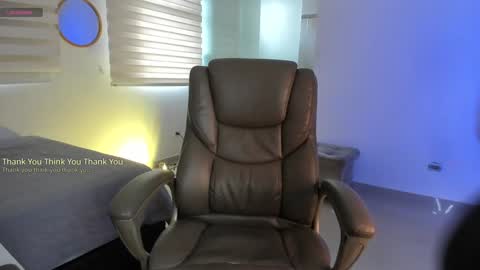  Help me reach 150 likes online show from 09.22.25