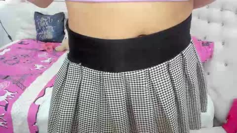 Amy Caroland online show from 10.07.25