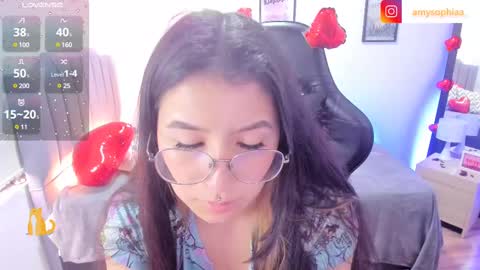 Amy sophia 3 online show from 02.11.25