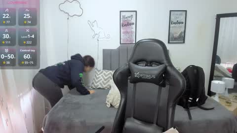 Amy sophia 3 online show from 09.26.25