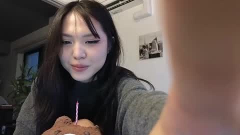 girl next door named Amy online show from 12.16.24