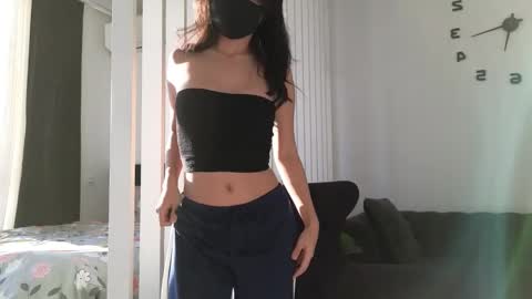 girl next door named Amy online show from 01.29.25