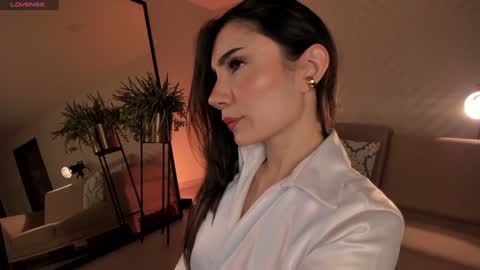 Amy Armstrong online show from 12.18.24