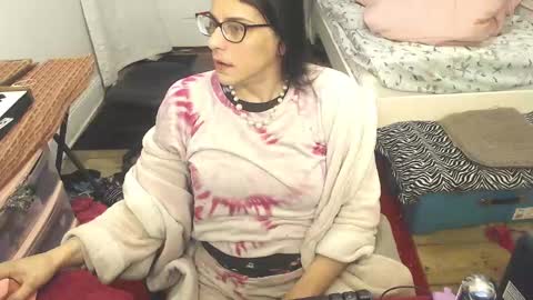 Snapshot of amyattack chatting on 02.16.25 Trashely Gimpson online show from 02.16.25