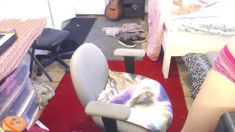 Snapshot of amyattack chatting on 02.17.25 Trashely Gimpson online show from 02.17.25