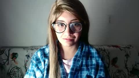 Snapshot of amycosplay99 chatting on 12.24.24 amycosplay99 online show from 12.24.24