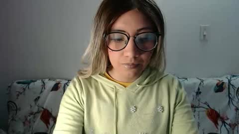 Snapshot of amycosplay99 chatting on 01.02.25 amycosplay99 online show from 01.02.25