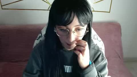 Snapshot of amycosplay_99 chatting on 11.11.25 amycosplay_99 online show from 11.11.25