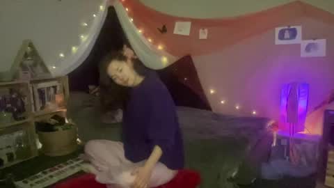 Snapshot of amydreamgirl chatting on 01.08.25 amydreamgirl online show from 01.08.25