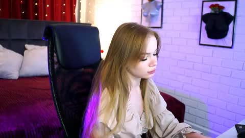 Snapshot of amynox chatting on 06.03.26 Amy online show from 06.03.26