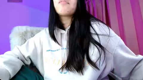 Amy ... Nice to meet u   thumb up me please its important online show from 11.12.25