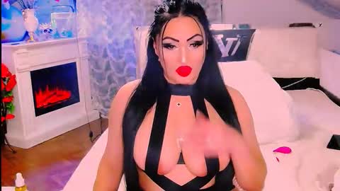 Alimoonyia online show from 10.04.25