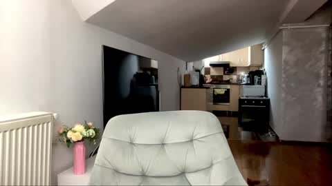 amyroberta92 online show from 02.28.25