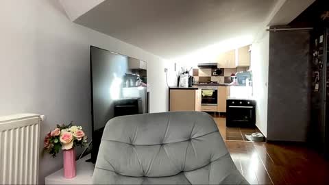 amyroberta92 online show from 03.04.25