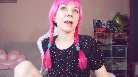 Amy Rose online show from 10.18.25