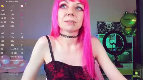 Snapshot of amyrose69 chatting on 06.16.26 Amy Rose online show from 06.16.26