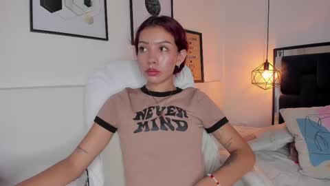 Snapshot of amysc chatting on 09.22.25 Amy online show from 09.22.25