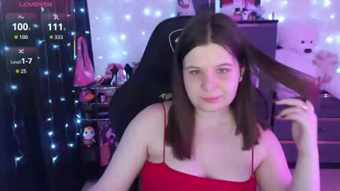 Snapshot of amyvibes chatting on 09.24.25 amyvibes online show from 09.24.25