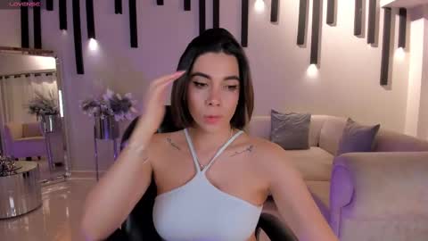 AMY WALKER online show from 02.17.25