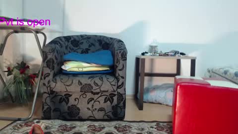 Amy - not talkative and a little shy online show from 12.12.24