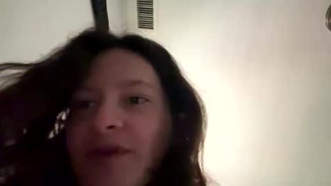 Snapshot of an_e333 chatting on 11.09.25 an_e333 online show from 11.09.25
