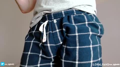 Snapshot of an_expose chatting on 01.24.25 an expos online show from 01.24.25