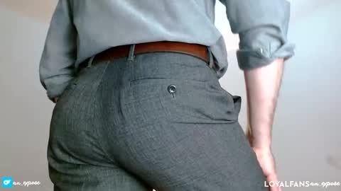 Snapshot of an_expose chatting on 03.01.25 an expos online show from 03.01.25