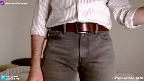 Snapshot of an_expose chatting on 09.11.25 an expos online show from 09.11.25