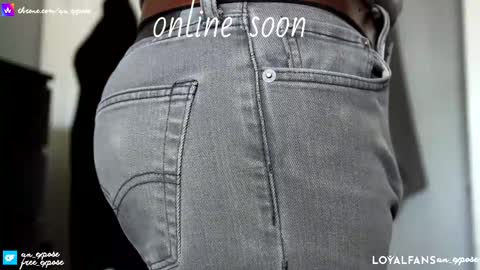 Snapshot of an_expose chatting on 09.22.25 an expos online show from 09.22.25