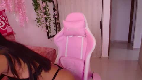 Snapshot of ana__grace chatting on 07.15.26 Ana online show from 07.15.26