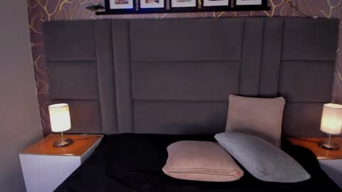 Ana  online show from 01.25.25